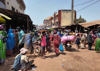 Conakry : l’émission d’un nouveau billet de 50 000 GNF inquiète et divise les citoyens