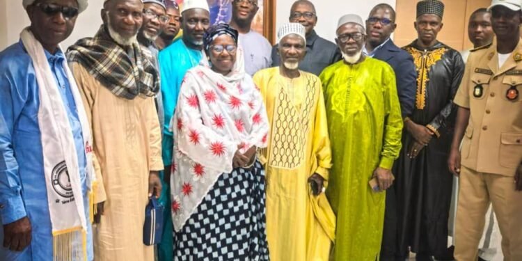 Problèmes d’électricité et d’accès à l’eau potable à Boffa : le préfet et le patriarche reçus par le Premier ministre