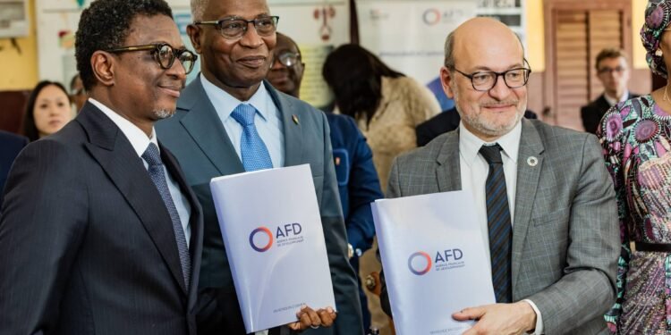 Révision des programmes scolaires en Guinée : impression de plus d’un million de manuels pédagogiques