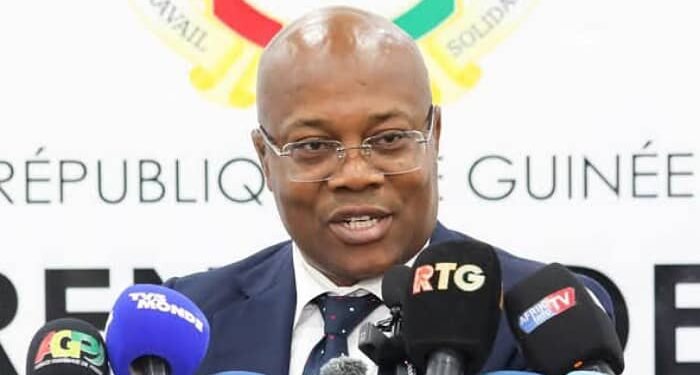 Transport urbain : de nouveaux taxis bientôt  à Conakry ( Ousmane Gaoual Diallo)