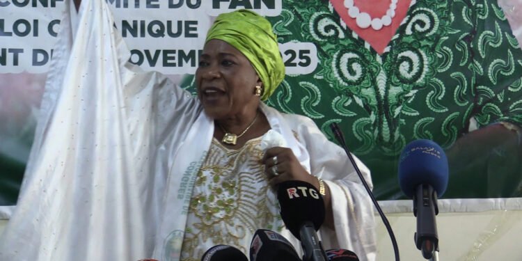 Congrès du FAN : Hadja Makalé Camara réélue présidente pour un mandat de 7 ans