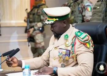 Décret : Le Général de brigade Abdoulaye Oury Diallo, nommé à la direction de l’ASCAD.