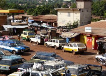 Labé :  le stationnement des véhicules de transport en commun est désormais interdit au carrefour Tinkisso.