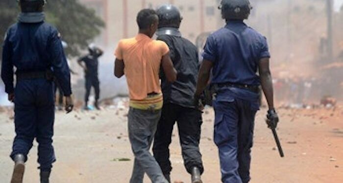 Présidentielle du 28 décembre en Guinée : des incidents signalés au bureau de vote de Wanindara dispensaire