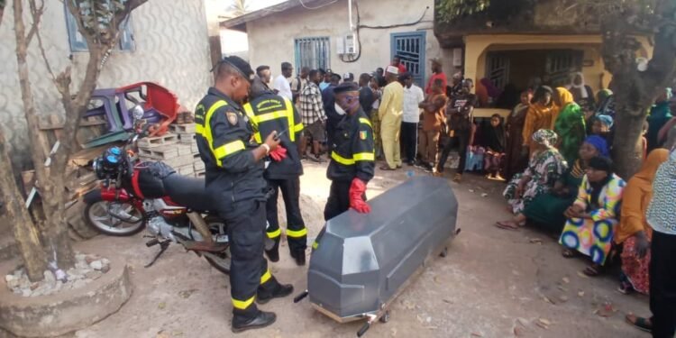 Conakry : un homme d’une cinquantaine d’années a été retrouvé mort dans une chambre d’hôtel à Dixinn.