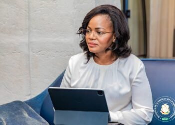 En mission en France, la ministre de la Santé place la création d’un Institut national de santé mentale au cœur des priorités