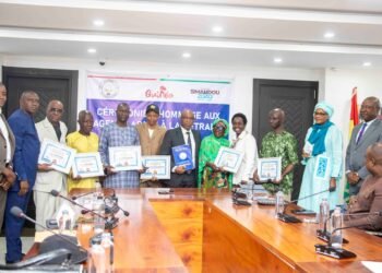 Conakry : Le Ministère des Infrastructures honore  ses cadres admis à la retraite