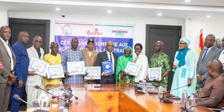 Conakry : Le Ministère des Infrastructures honore  ses cadres admis à la retraite