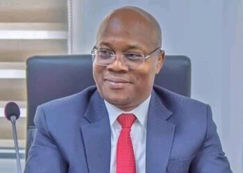 Décongestion du Port de Conakry : le ministère des transports maintient la circulation libre des camions gros porteurs