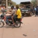 Kindia : un motard grièvement blessé lors d’une attaque armée entre Sambaya et Wondy