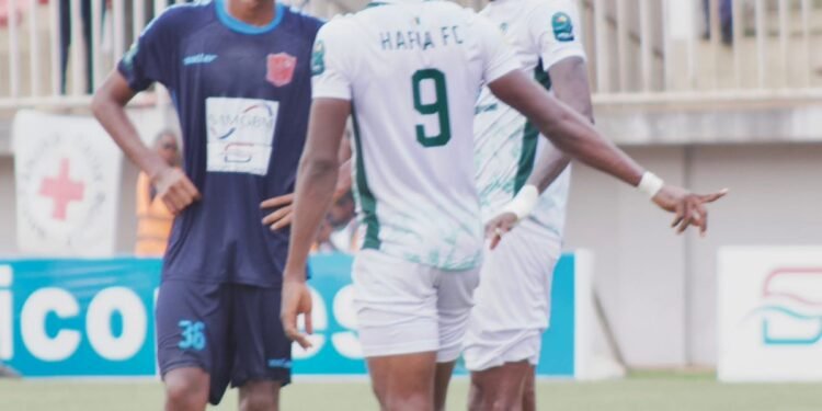 Football : Le Horoya FC s’impose face au Hafia et se rapproche du titre.
