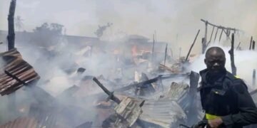 Kindia : un violent incendie ravage provoque assez de dégâts matériels au quartier Caravanserail