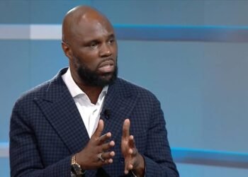 Afrique du Sud : Kemi Seba arrêté, une procédure d’extradition vers le Bénin engagée