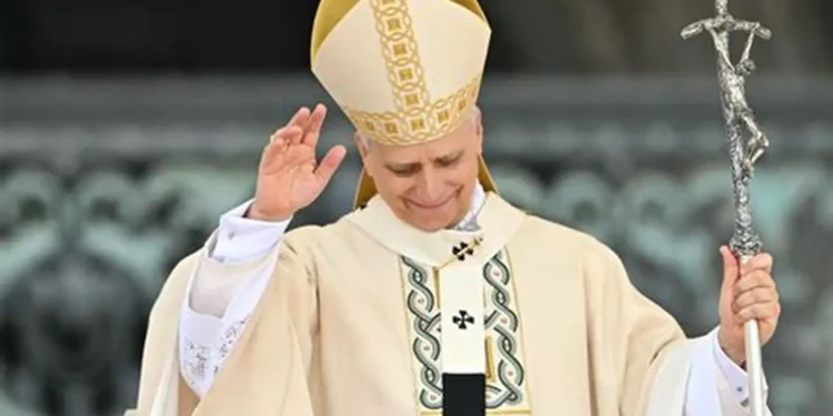 Vatican : le pape Léon XIV appelle à la paix lors de sa première messe de Pâques