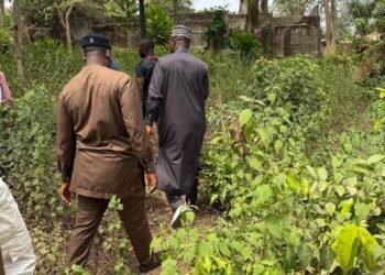 Décès du magistrat Mohamed Bangoura : le Procureur général Marwane Baldé se recueille sur sa dépouille à Dubréka