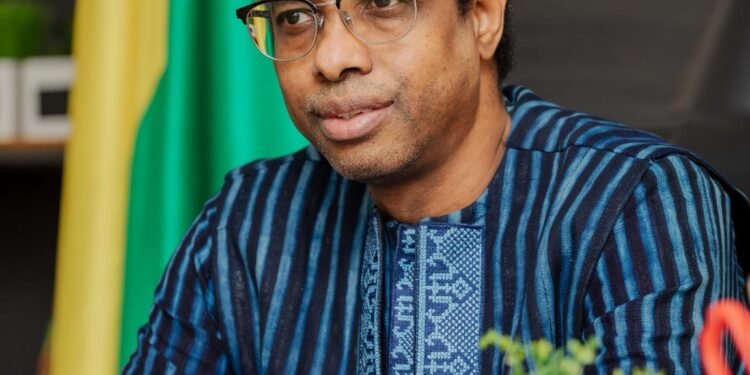 Ministère de la Communication : Souleymane Bah « Soulay Thiâghel » confirmé à son poste de Secrétaire général