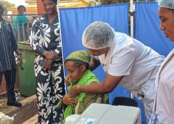 Hadj 2026 : La vaccination des pèlerins officiellement lancée au CMC de Petit Simbaya.