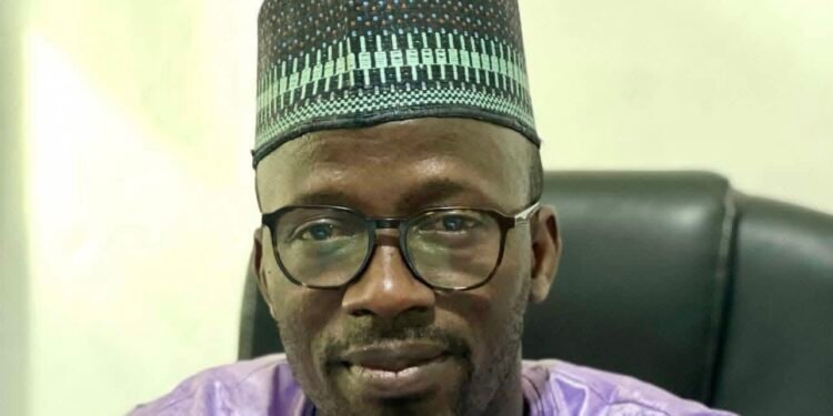 Décès de Mamadou Sylla : le président de LaNG rend hommage à un « homme de conviction » profondément engagé au service de la République.