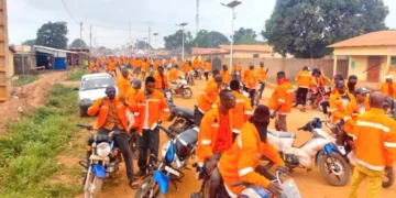 Kérouané : des travailleurs de Baowu Winning Consortium Simandou réclament une hausse de salaires