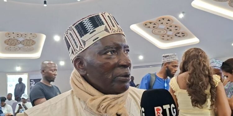 Nuisances sonores à Nongo : l’ancien ministre Ibrahima Boiro réclame 150 millions GNF à un gérant de chicha lounge