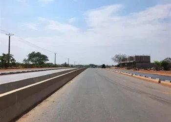 Kankan: des citoyens saluent les réalisations de l’AGEROUTE et la transformation du réseau routier