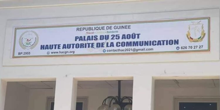 Médias : la HAC suspend la Web TV « La voix du peuple » pour « exercice illégal »