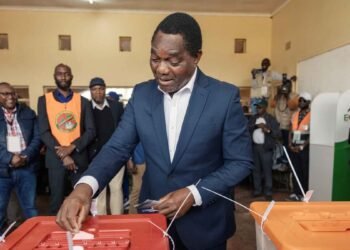 Zambie : le président sortant Hakainde Hichilema réélu dès le premier tour avec 60 % des voix