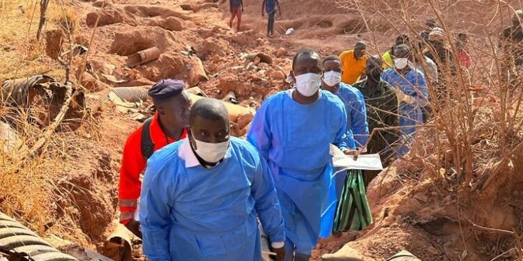 Siguiri : deux morts dans un éboulement à Niagassola 2, des disparus aussi signalés