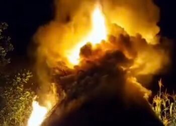 Sinta / Télimélé : un incendie d’origine mystérieuse ravage plusieurs cases dans le village de Kobolé