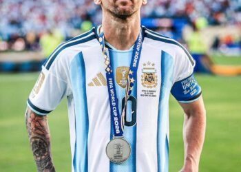 Football : Lionel Messi annonce sa retraite internationale dans un message poignant