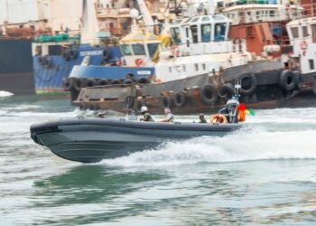 Sécurité maritime : la Marine nationale reçoit deux vedettes rapides armées