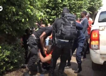 Arrestation de l’activiste Bella Bah : une plainte de l’imam Mamadou Saliou Camara évoquée