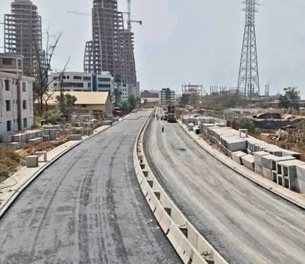 Kaloum : l’avenue du Port se transforme en 2×2 voies pour fluidifier la circulation