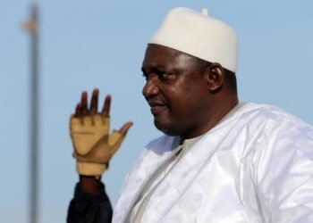 Visite officielle : le président gambien Adama Barrow attendu à Conakry ce mercredi, selon la Présidence