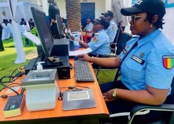 Actes de naissance numériques : rupture de papiers sécurisés dans les communes de Conakry