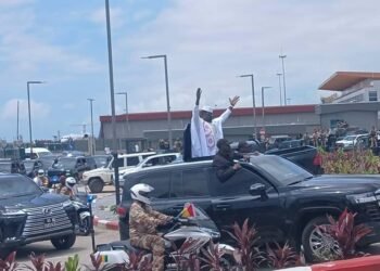 Politique: le président Mamadi Doumbouya de retour à Conakry après l’Assemblée générale de l’ONU