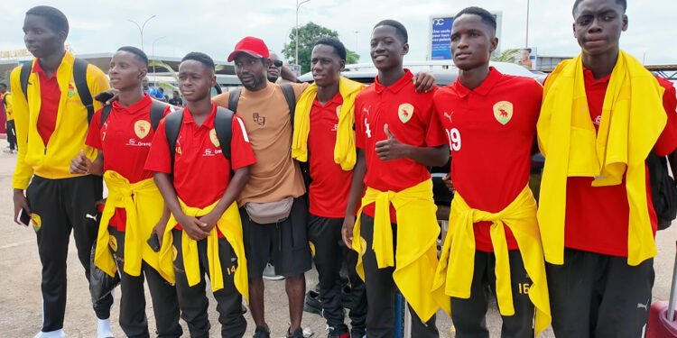 Qualifications CAN U17 : le Syli National a quitté Conakry pour relever le défi de Dakar