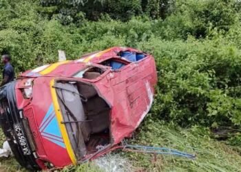 Kollet (Télimélé) : un minibus se renverse, faisant quatre morts et sept blessés