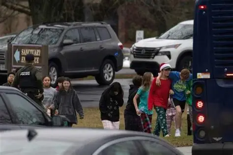 États-Unis : une fusillade dans une école primaire de l’Oregon fait quatre morts, dont trois enfants