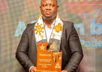 Kigali : Alphonse Charles Wright sacré « Meilleur Acteur Africain de la Justice, de la Transparence et de la Moralisation de la Vie publique ».