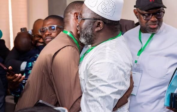 Fédération Guinéenne de Football : Dr Ibrahima Khalil Kaba « Lilou » félicite Mamady Doumbouya et se dit prêt à collaborer