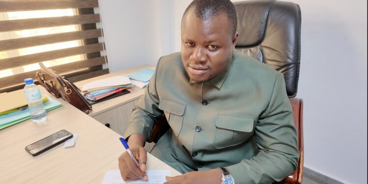 Conakry : un mineur poignarde son camarade de classe, le procureur spécial du tribunal pour enfants dénonce la démission des parents