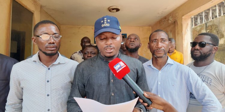 Les travailleurs de SOFITEV accusent Abé Sylla de mépriser la justice guinéenne: « Il a dit que les papiers de la justice, ce sont des papiers de toilette.»